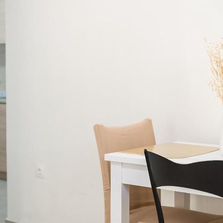 Athenais Apartment Ликсури Экстерьер фото