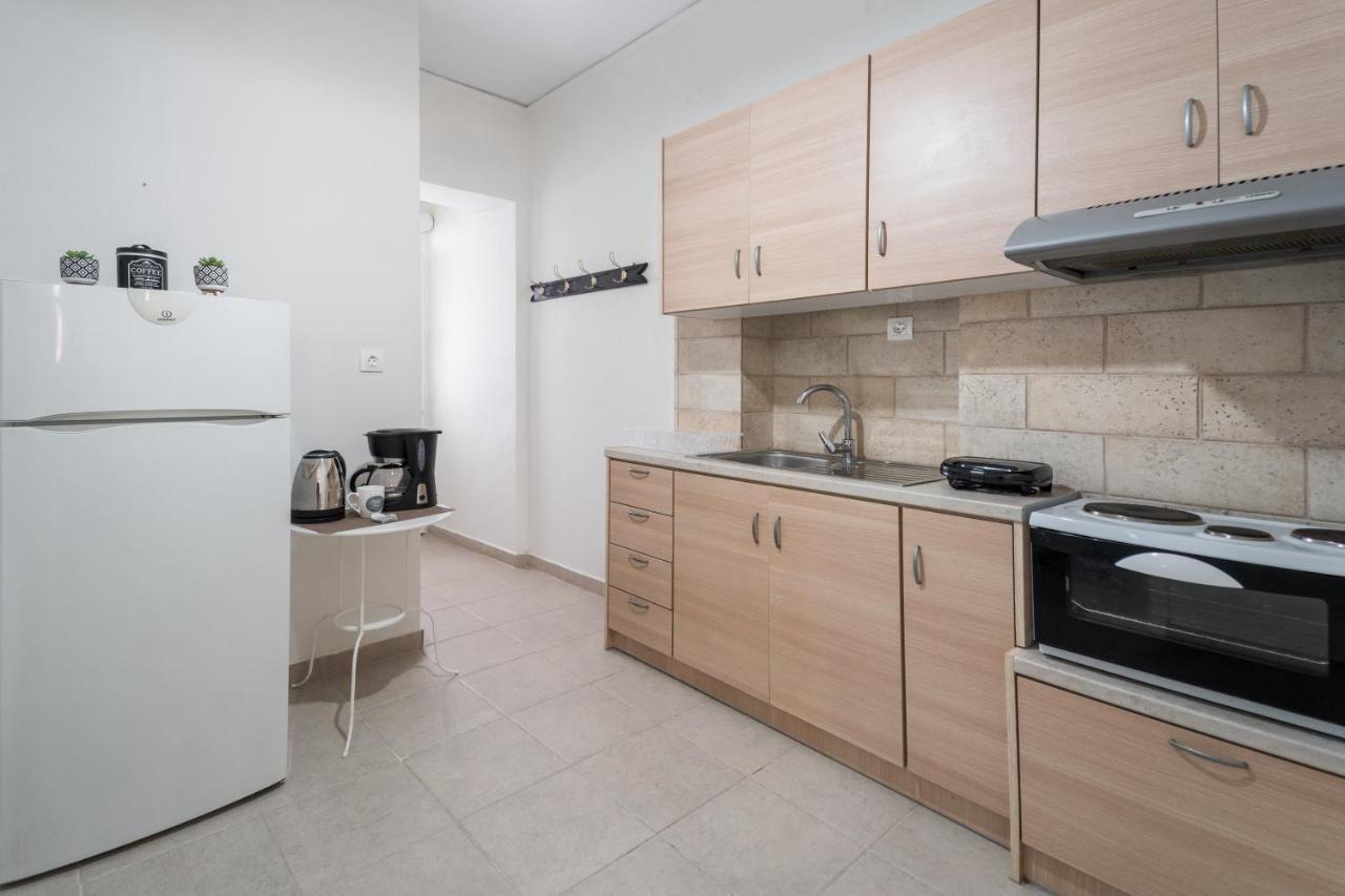 Athenais Apartment Ликсури Экстерьер фото