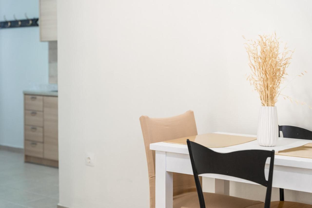 Athenais Apartment Ликсури Экстерьер фото